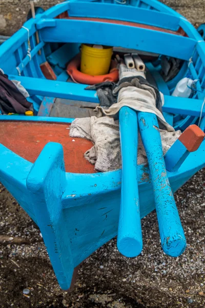 Kleine alte Fischerboote — Stockfoto