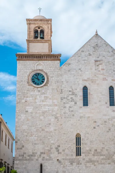 Mutter Kirche im Gespräch — Stockfoto