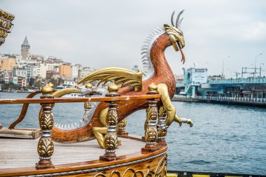 İstanbul galata gıda tekneler