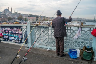 fishin üzerinde Galata Köprüsü istanbul