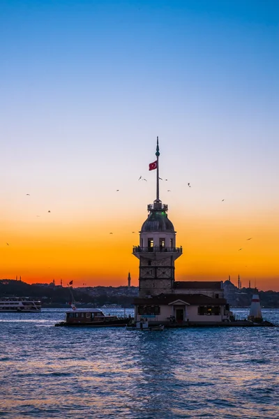 Maiden tower, Istanbul — Stock Photo, Image