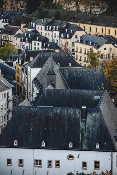 Piękna Architektura Dachów Grund Stare Miasto Luksemburg — Zdjęcie stockowe