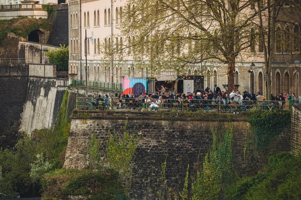 Luxemburg April 2022 Bloeiende Kersenboom Stad — Stockfoto