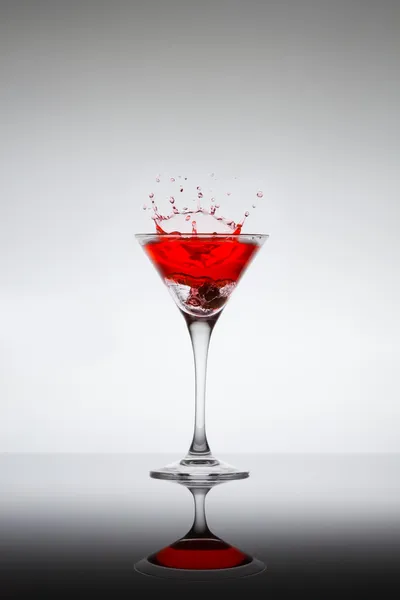 Классический современный коктейль — стоковое фото