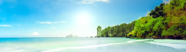 Landschap van tropische eiland — Stockfoto