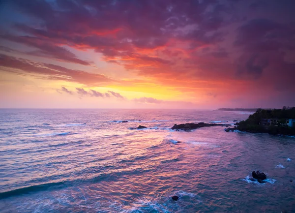 Okyanusu günbatımı üzerinde — Stok fotoğraf