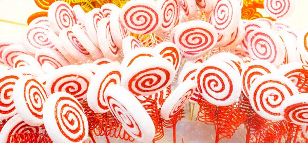 White and red candy — Stock Photo, Image