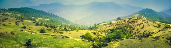 Paisaje panorámico de montaña — Foto de Stock