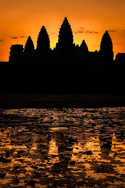 Silueta angkor Wat — Stock fotografie