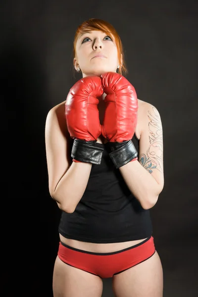 Boxeador en entrenamiento —  Fotos de Stock