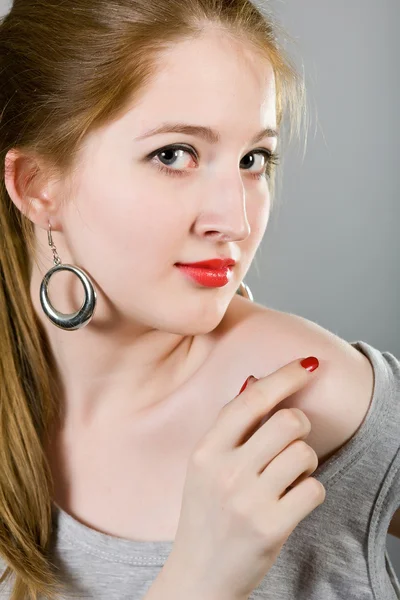 Young girl in a gray blouse — Stock Photo, Image