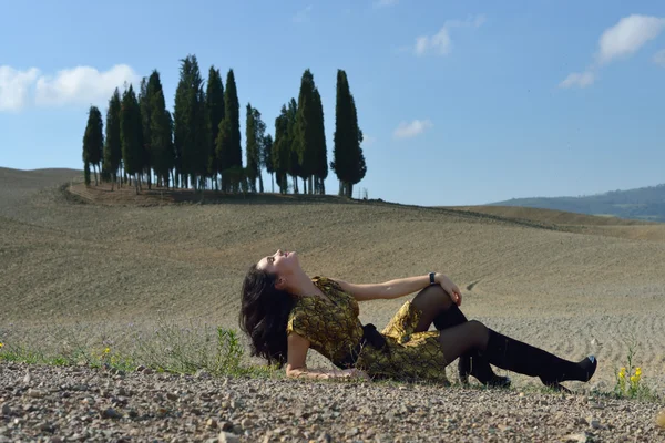 Chica al aire libre — Foto de Stock