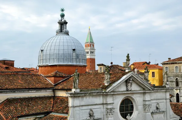 Venedik çatı — Stok fotoğraf