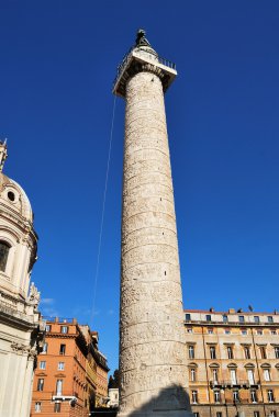 Trajan sütunu