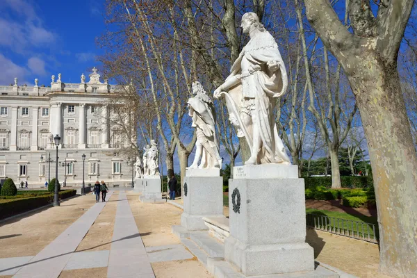 Praça do oriente, madrid — Fotografia de Stock