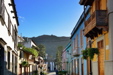 Teror