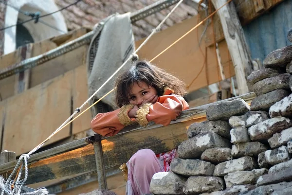 Jemenitiska liten flicka — Stockfoto