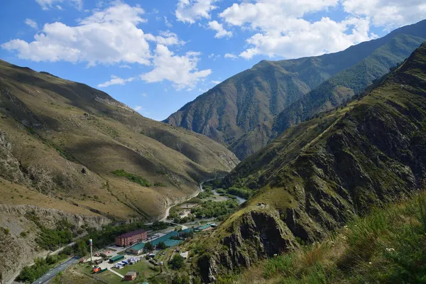 Vedere Sus Râul Argun Defileul Munților Caucaz Postul Militar Frontieră Fotografie de stoc