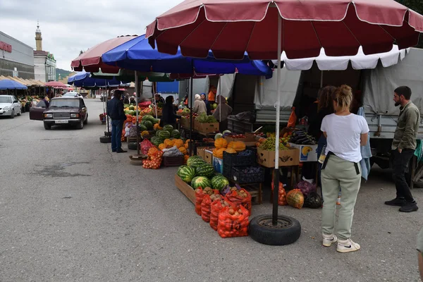 Vedeno Rusia Septiembre 2021 Mercado Callejero Alimentos Asentamiento Vedeno Sur Fotos de stock