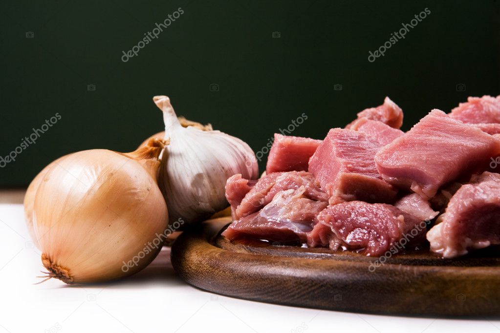 meat with onions and garlic