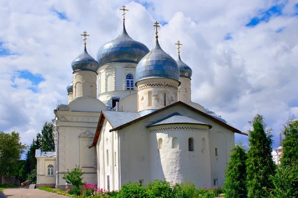 The Church and the Cathedral of the Intercession in Zverin monastery. — Stock Photo, Image