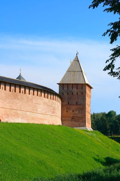 Tornet i novgorod Kreml — Stockfoto