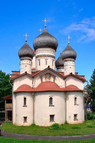 Church Theodore Stratilatus Schirkove on the street. — Stock Photo, Image