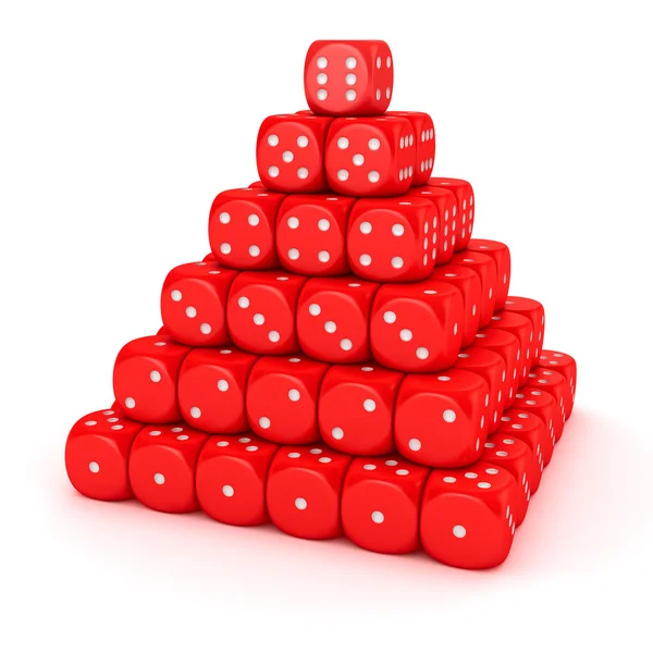 Pyramida z červené kostky — Stock fotografie