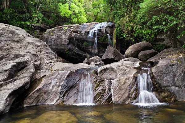 Lukkam watervallen, india — Stockfoto