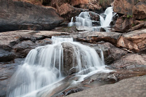 Athukadu waterfall — Stock Photo, Image