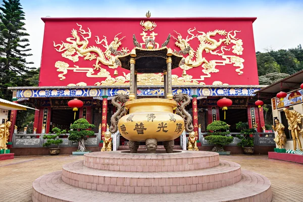 Ten Thousand Buddhas Monastery — Stock Photo, Image