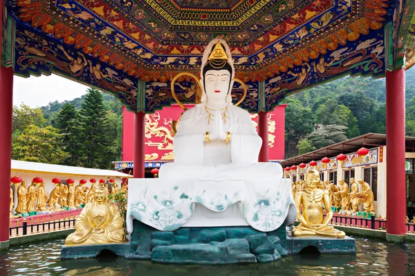 Δέκα χιλιάδες buddhas μοναστήρι — Φωτογραφία Αρχείου