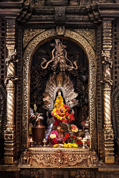 ヒンズー教の寺院の祭壇 — ストック写真