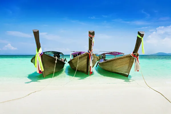 Longtail boats — Stock Photo, Image