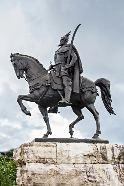 Статуя Skanderberg — стокове фото