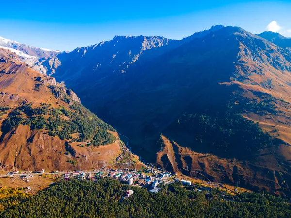 Widok Lotu Ptaka Terskol Terskol Wieś Położona Podnóża Elbrus Najwyższego — Zdjęcie stockowe