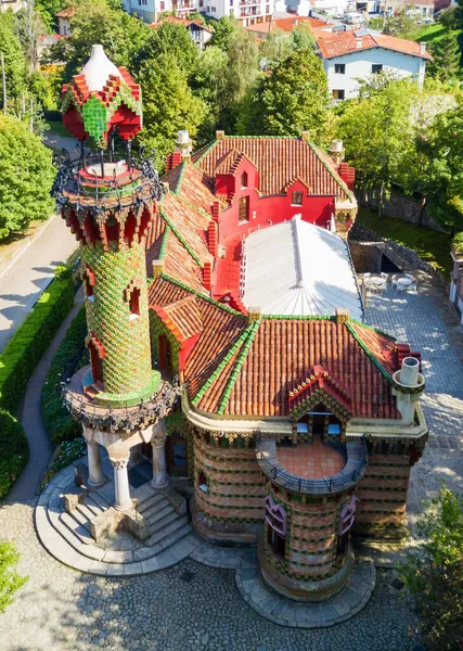 Comillas Spain September 2017 Capricho是一座由Antoni Gaudi设计的建筑 位于西班牙坎塔布里亚地区的Comillas — 图库照片