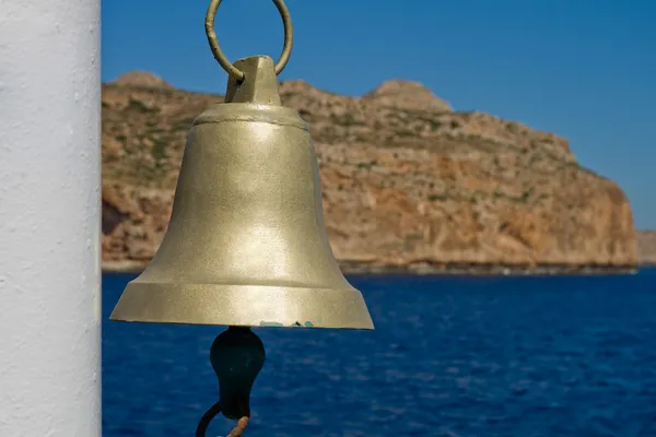 Campana marina en el fondo del mar — Foto de Stock