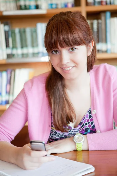 Woman studying — Stock Photo, Image