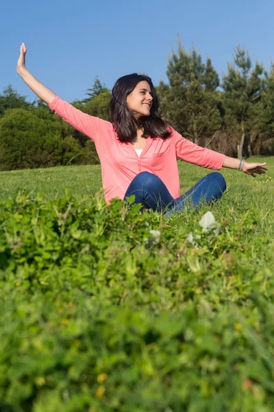 Young woman — Stock Photo, Image