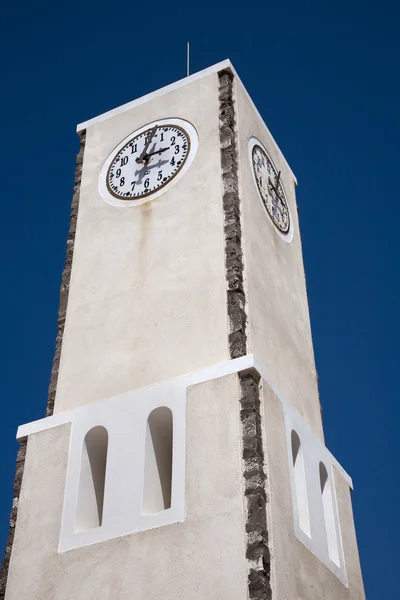 Torre de la iglesia —  Fotos de Stock