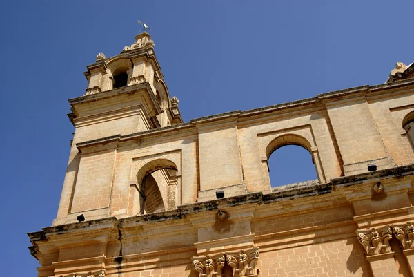 malta antik kilise kule katedral detay