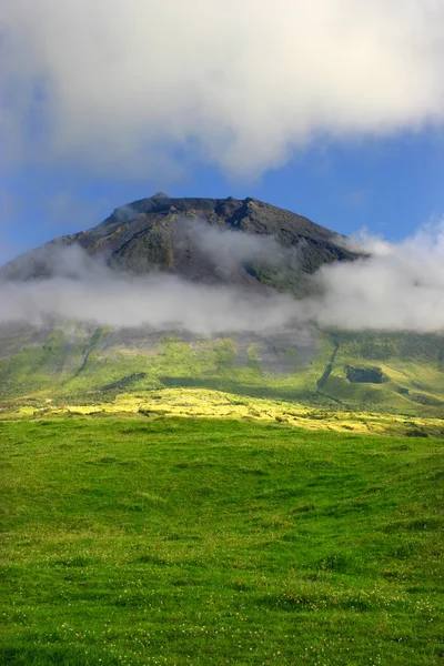 Azores big pico mountain at pico island — Stock Photo, Image