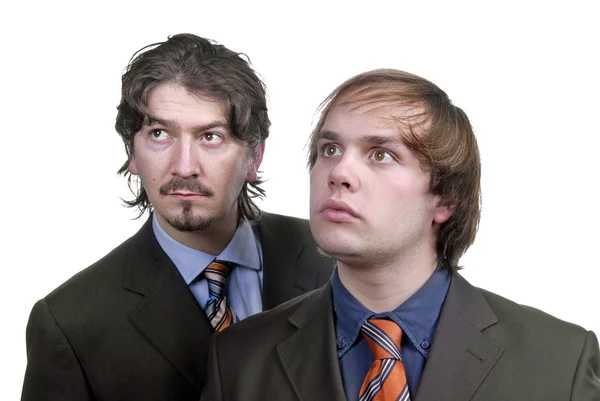 Twee jonge business mannen portret op wit — Stockfoto