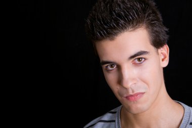 Sıradan bir genç portresi.