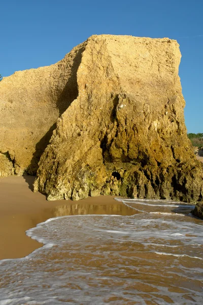 Pequeña playa en Algarve —  Fotos de Stock