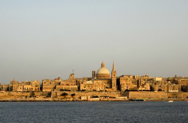 gün batımında malta Adası'nın antik mimari