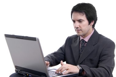 genç adam ve ile çalışma olduğunu laptop
