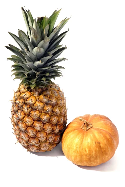 Ananas ve kabak — Stok fotoğraf