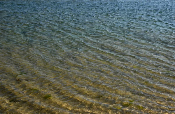 Grünes Wasser — Stockfoto